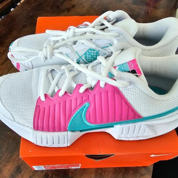 Nike Zoom Challenge Pickleball shoes - womens 9.5 Pink/teal/white - Picture 2 of 10